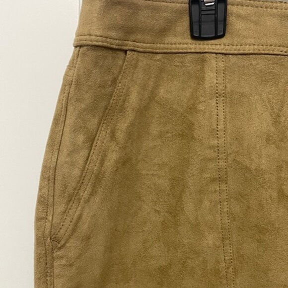 Liz Claiborne Faux Suede Skirt Size 12 - Picture 2 of 12